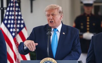 Trump Ancam Iran: Serangan AS Akan Terus Berlanjut hingga Teheran Mundur