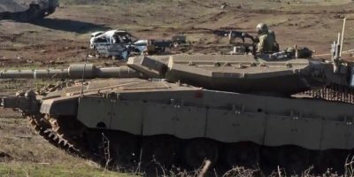 “Israel” Setujui Rencana $1,5 Miliar untuk Meningkatkan Produksi Tank dan Kendaraan Lapis Baja