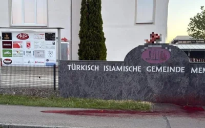 Masjid di Jerman Dirusak, Kepala Babi dan Darah Ditemukan di Pintu Masuk