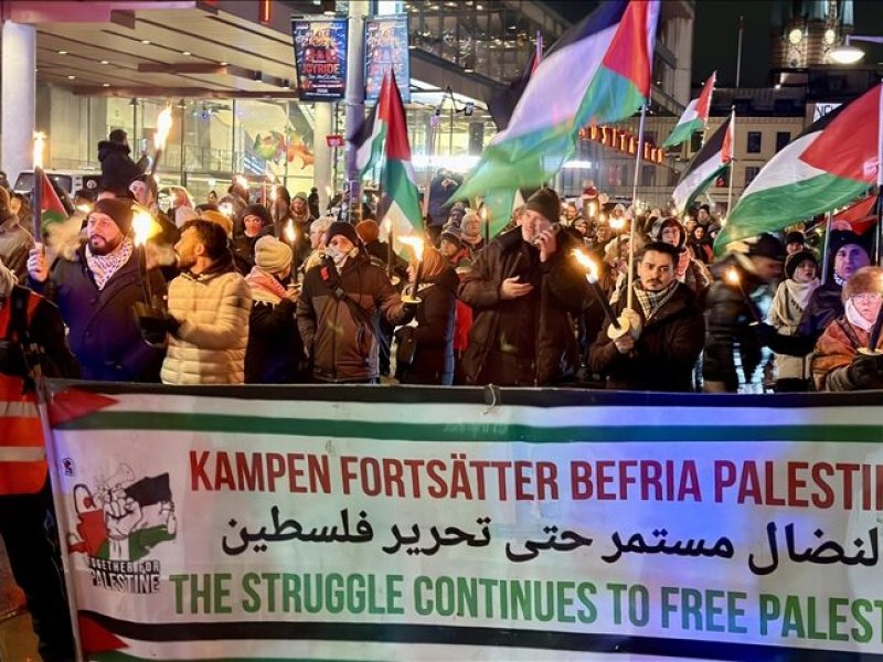 Ratusan Orang di Swedia Membatalkan Perayaan Tahun Baru untuk Berunjuk Rasa Mendukung Palestina