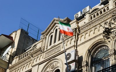 Azerbaijan Usir Staf Kedutaan Iran Atas ‘Aksi Provokatif’ di Tengah Ketegangan Hubungan Kedua Negara
