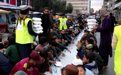 Badan amal UEA distribusikan makanan berbuka untuk 5.000 warga Afghanistan setiap harinya
