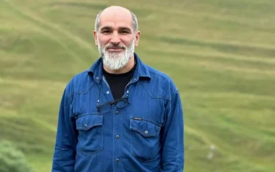 Teolog Azerbaijan Ditahan Usai Kritik Aturan Hijab di Sekolah