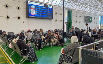 Jutaan Jamaah Umrah Terdampar di Saudi Usai Perang Iran Memaksa Penutupan Udara