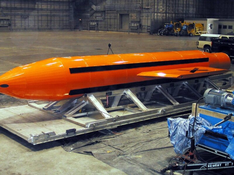 AS Siapkan Opsi Bom 8,5 Ton untuk Serang Iran
