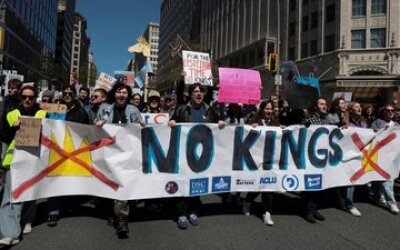 Runtuhnya Hegemoni Barat, Menunggu Bom Waktu