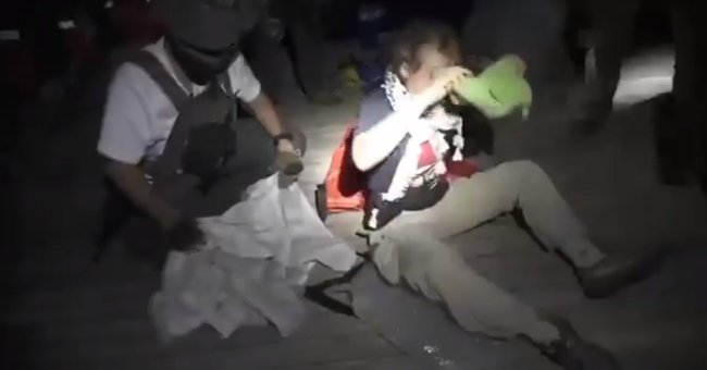 Breaking News! Flotilla Global Sumud Diserang AL &#8216;Israel&#8217; di Perairan Internasional