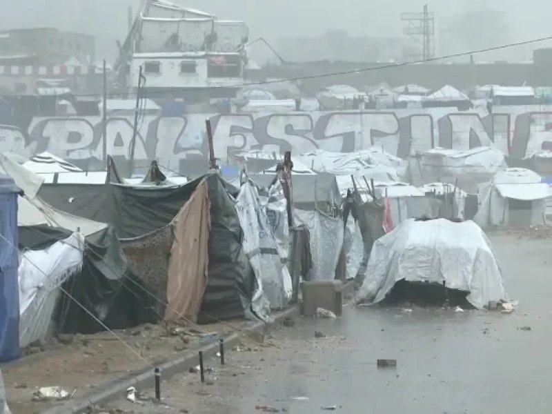 Genosida Tak Berhenti Saat Hujan Turun, Gaza Terus Dibombardir 'Israel'