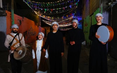 Tradisi Unik Bangunkan Orang Sahur Orang Indonesia Mirip di Gaza