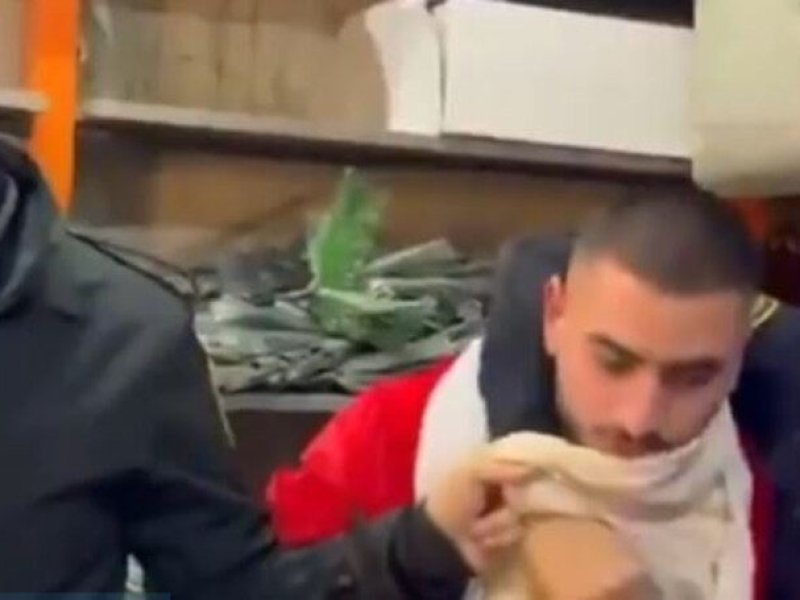 'Israel' Tangkap 'Santa Claus' Saat Penggerebekan Perayaan Natal di Haifa