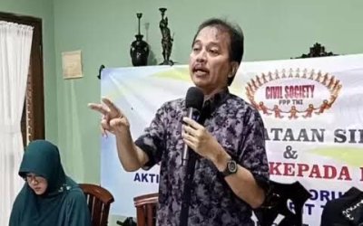 Roy Suryo Soal Kehadiran Jokowi di Reuni UGM: Skripsi Tetap 99,9 Persen Palsu