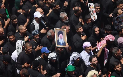 Terancam Serangan 'Israel', Mojtaba Khamenei Absen di Pemakaman Ayahnya