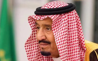 Raja Salman Idap Radang Paru-Paru