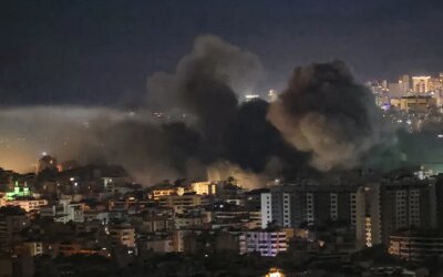 'Israel' Luncurkan Gelombang Serangan Udara Gempur Beirut, 800 Ribu Warga Mengungsi
