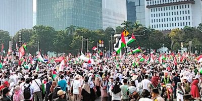 Lautan Massa API-Palestina Penuhi Kawasan Patung Kuda: Serukan 11 Tuntutan untuk Kemerdekaan Palestina