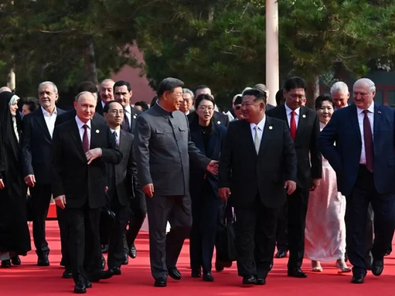 Financial Times: Apakah Dunia Menuju Sistem Global Baru di Bawah Kepemimpinan China?