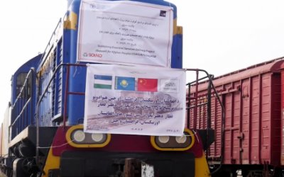 Pengiriman Besar Barang Impor dari Cina Tiba di Hairatan
