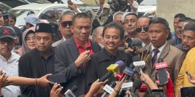 Roy Suryo, Dokter Tifa, dan Ahli Digital Forensik Rismon Diperiksa 9 Jam di Polda Metro, Tak Ditahan