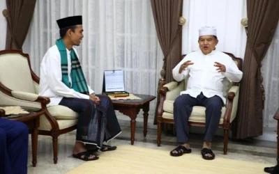 Ceramah Jusuf Kalla Dipolisikan Lembaga Kristen, Abdul Somad Unggah Puisi Menohon Soal Bugis-Makassar