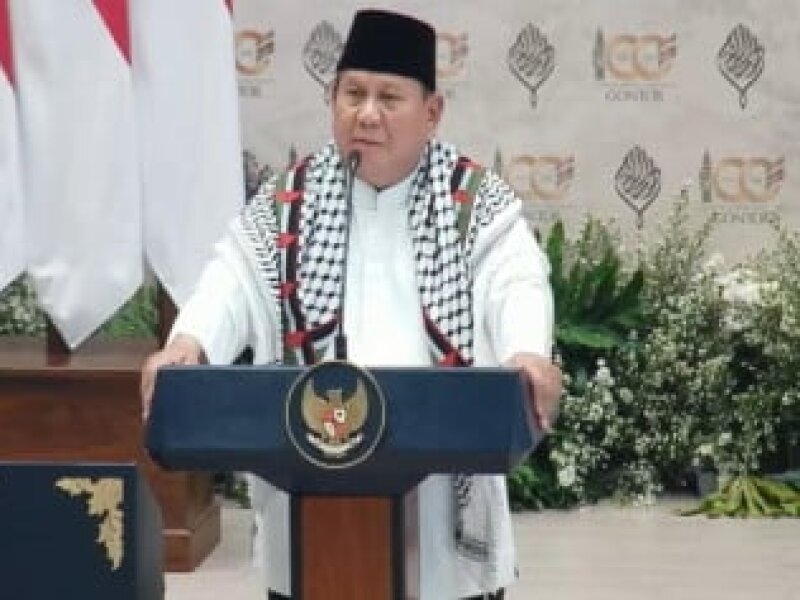 Prabowo Serukan “Free Palestine” di Peringatan 100 Tahun Gontor
