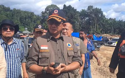 Tiga Bupati di Aceh Nyatakan Tak Mampu Tangani Banjir & Longsor; Kepala BNPB Minta Maaf Atas Pernyataan Sebelumnya