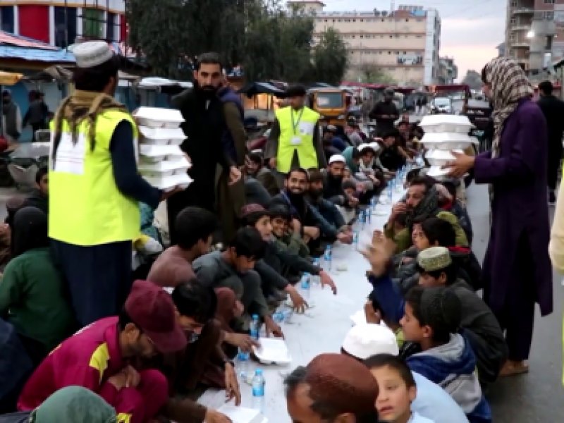 Badan amal UEA distribusikan makanan berbuka untuk 5.000 warga Afghanistan setiap harinya