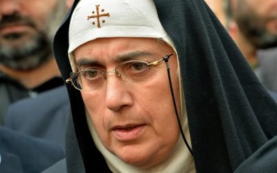 "Biarawati Assad": Agnès-Mariam de la Croix dan Jejak Kontroversinya di Suriah