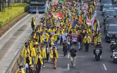 BEM UI Gelar Demo di Bundaran HI, Tagih Janji Prabowo-Gibran soal 19 Juta Lapangan Kerja