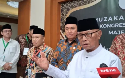 Tanggapi Menteri HAM Pigai, Ketum MUI: LGBT Tidak Normal Kok Dibenarkan