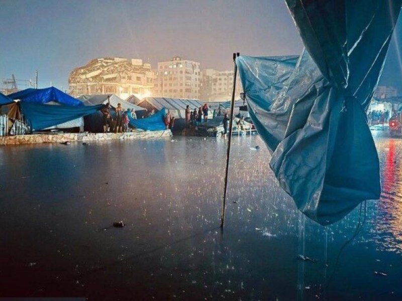 Hujan Lebat Rendam RS Al-Shifa dan Ribuan Tenda Pengungsi, Krisis Kemanusiaan Gaza Kian Memburuk