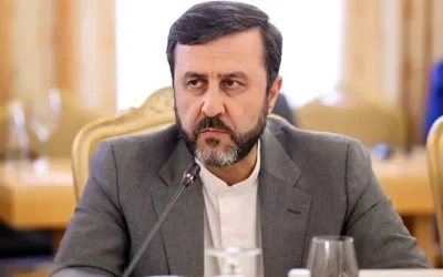 Iran Ancam Tetap Tutup Selat Hormuz Jika Oman Tolak Rute Usulannya