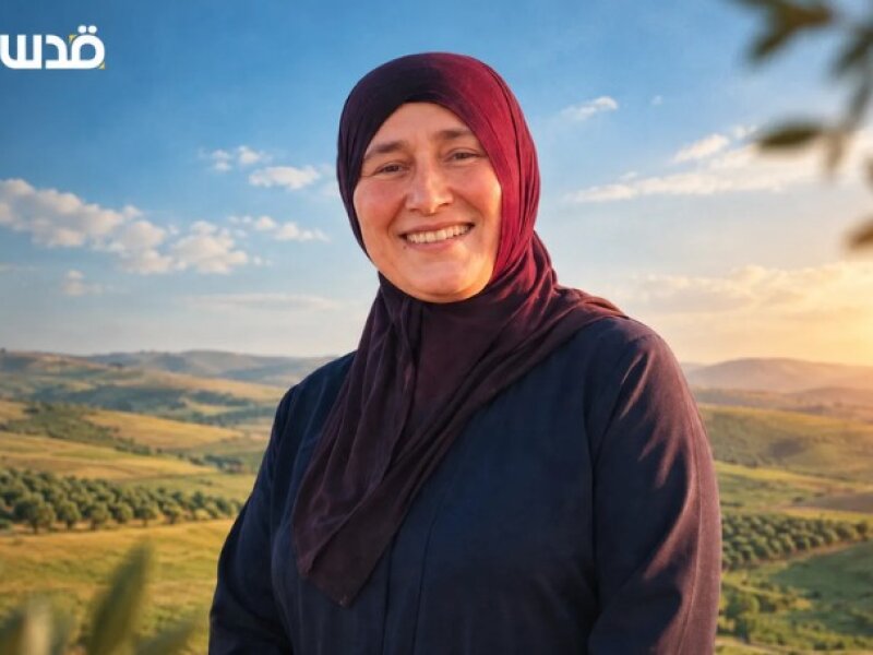 Samah al-Khalidi, Masih Kenakan Mukena, Lawan Pasukan 'Israel' Seorang Diri