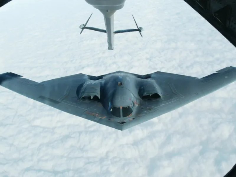 B-2 Spirit: Bom Siluman Amerika yang Diandalkan “Israel” Hantam Nuklir Iran