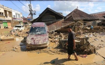 Bencana Terjadi Dimana-mana, Jangan Salahkan Cuaca