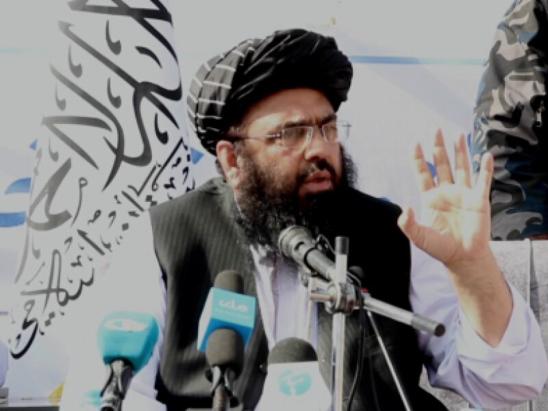 Mawlawi Abdul Kabir Menjanjikan Pembangunan Seimbang untuk Bamyan