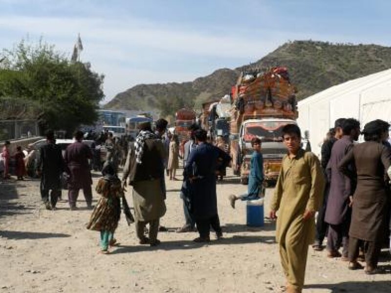 Lebih dari 300 Warga Afghanistan yang Dibebaskan dari Penjara Pakistan, Kembali ke Tanah Air
