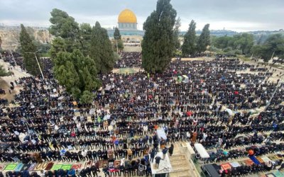 90.000 Warga Palestina Hadiri Shalat Jumat di Masjid Al-Aqsa Meski Ada Pembatasan