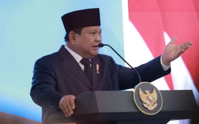 Prabowo Subianto Sindir Narasi “Indonesia Gelap”: “Kalau Mau Kabur, Kabur Saja!”