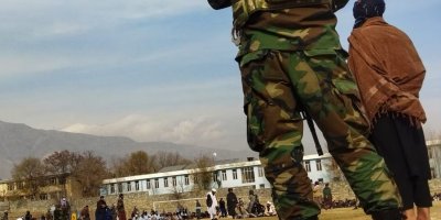 Terbukti Melakukan Korupsi Moral, IIA Cambuk Pelaku di Muka Umum