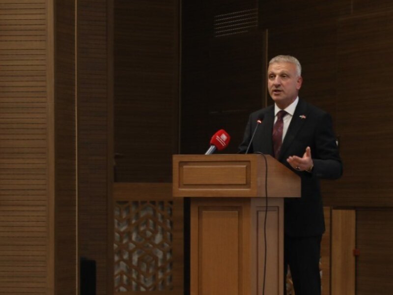 Penasihat Utama Erdoğan Mundur di Tengah Polemik Larangan Jilbab Azerbaijan