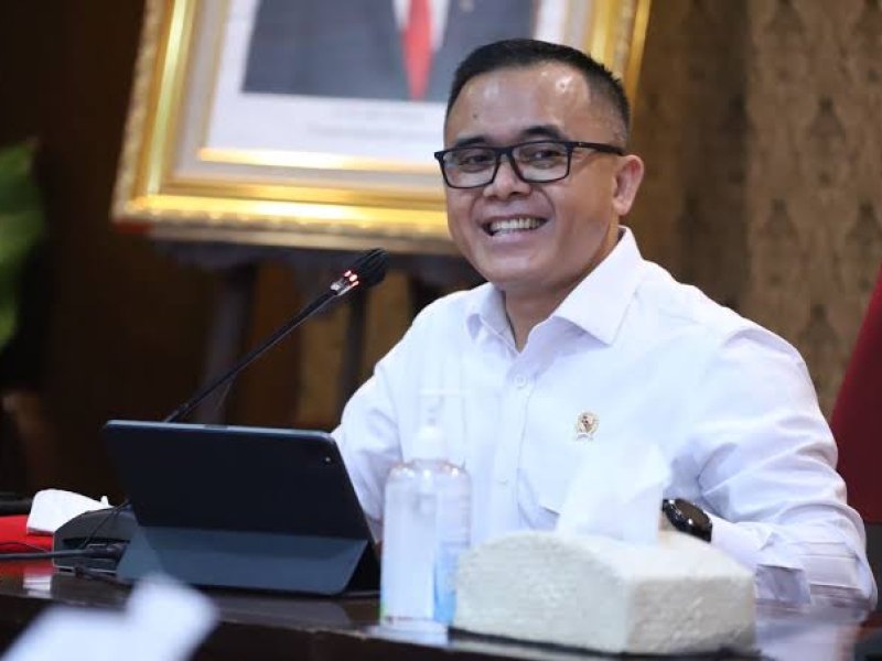 Menpan RB Bakal Sanksi PNS Gelar Bukber