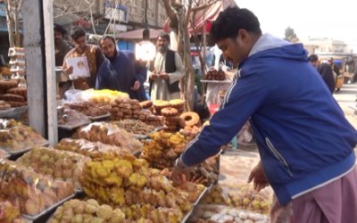 Toko-toko Kue di Herat Berkembang Selama Ramadhan, Meskipun Ada Kesulitan Ekonomi