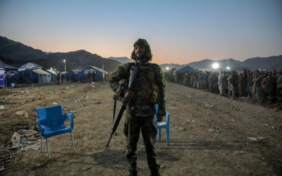 Rumah Warga Afghanistan Diserang, IIA Kembali Bentrok dengan Pakistan di Perbatasan