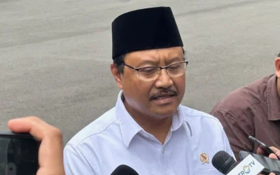 Gus Ipul Klarifikasi Anggaran Sepatu Sekolah Rakyat Rp27 Miliar: Harga Rp700 Ribu Hanya Perencanaan, Bisa Turun Jadi Rp179 Ribu