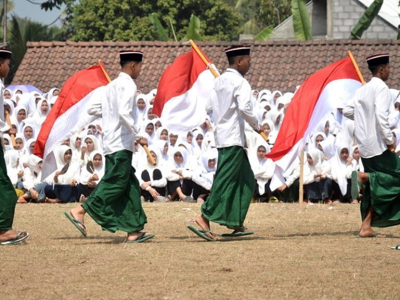 Mengembalikan Peran Strategis Santri sebagai Agen Perubahan