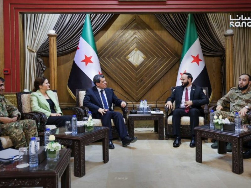 Gubernur Aleppo dan Penasihat Presiden Suriah Membahas Integrasi Kelembagaan