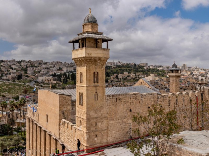 Mengenang 31 Tahun Tragedi Masjid Ibrahimi: Luka Palestina yang Tak Pernah Sembuh