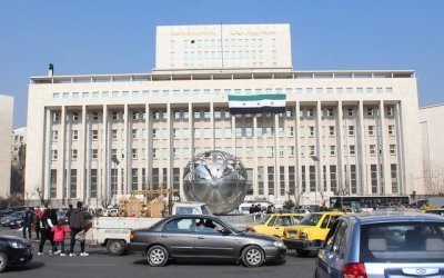 Suriah Tunjuk Pakar Keuangan Sebagai Gubernur Bank Sentral yang Baru