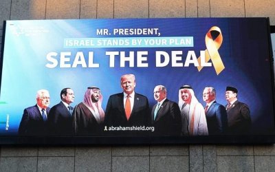 Berjejer dengan Trump dan Netanyahu, Foto Prabowo Nampak di Poster Abraham Shield