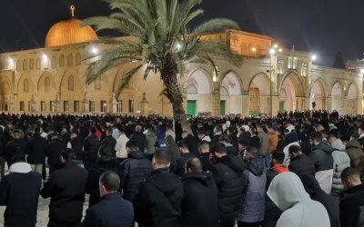 Hari ke-3 Ramadhan, 80 Ribu Jamaah Banjiri Masjid Al-Aqsa untuk Isya dan Tarawih